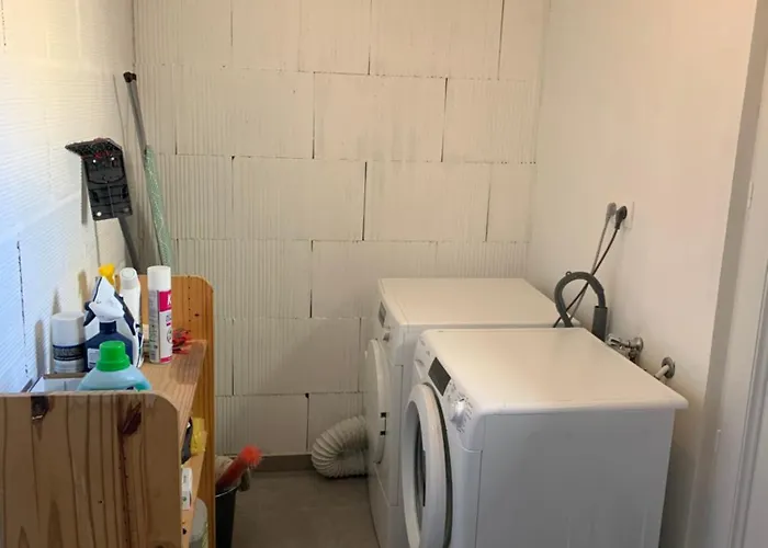 Greg House 49 - D'hotes *