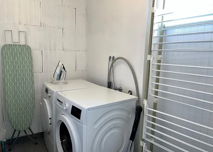 Greg House 49 - D'hotes *